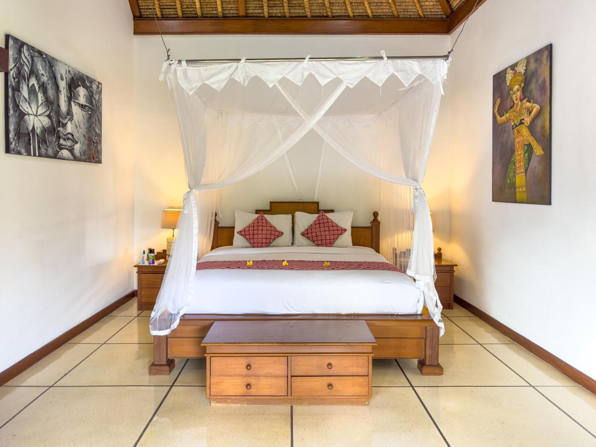 Villa Bugis Kayu Aya Seminyak Værelse billede